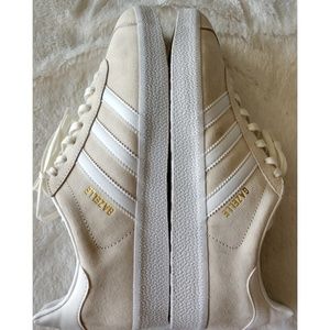 adidas originals off white suede gazelle og